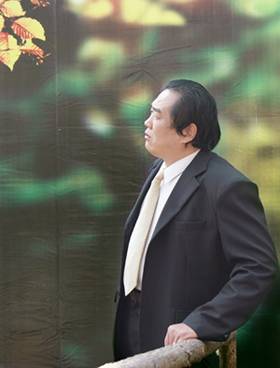 鲁驼李泉成书法网 李泉成，字东甫，号鲁驼，祖籍山东济宁，现居北京，诗