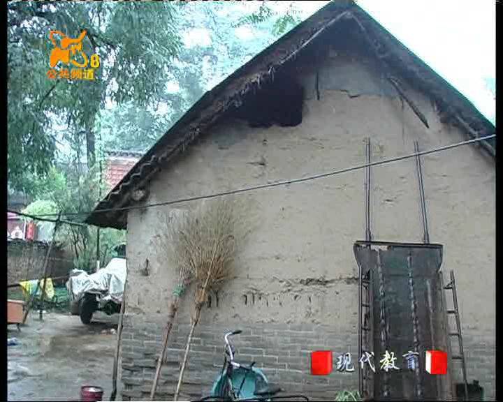 芦建彬 艺名:火山 号:炎黄双手 字:家外人士 座右铭:屋里宝